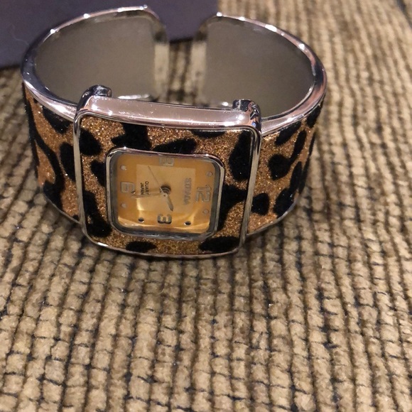 Strada Watch (#171) - Picture 2 of 2